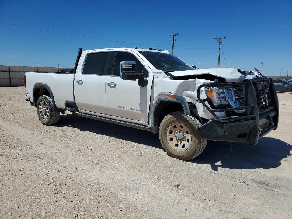2022 GMC Sierra K3500 Denali