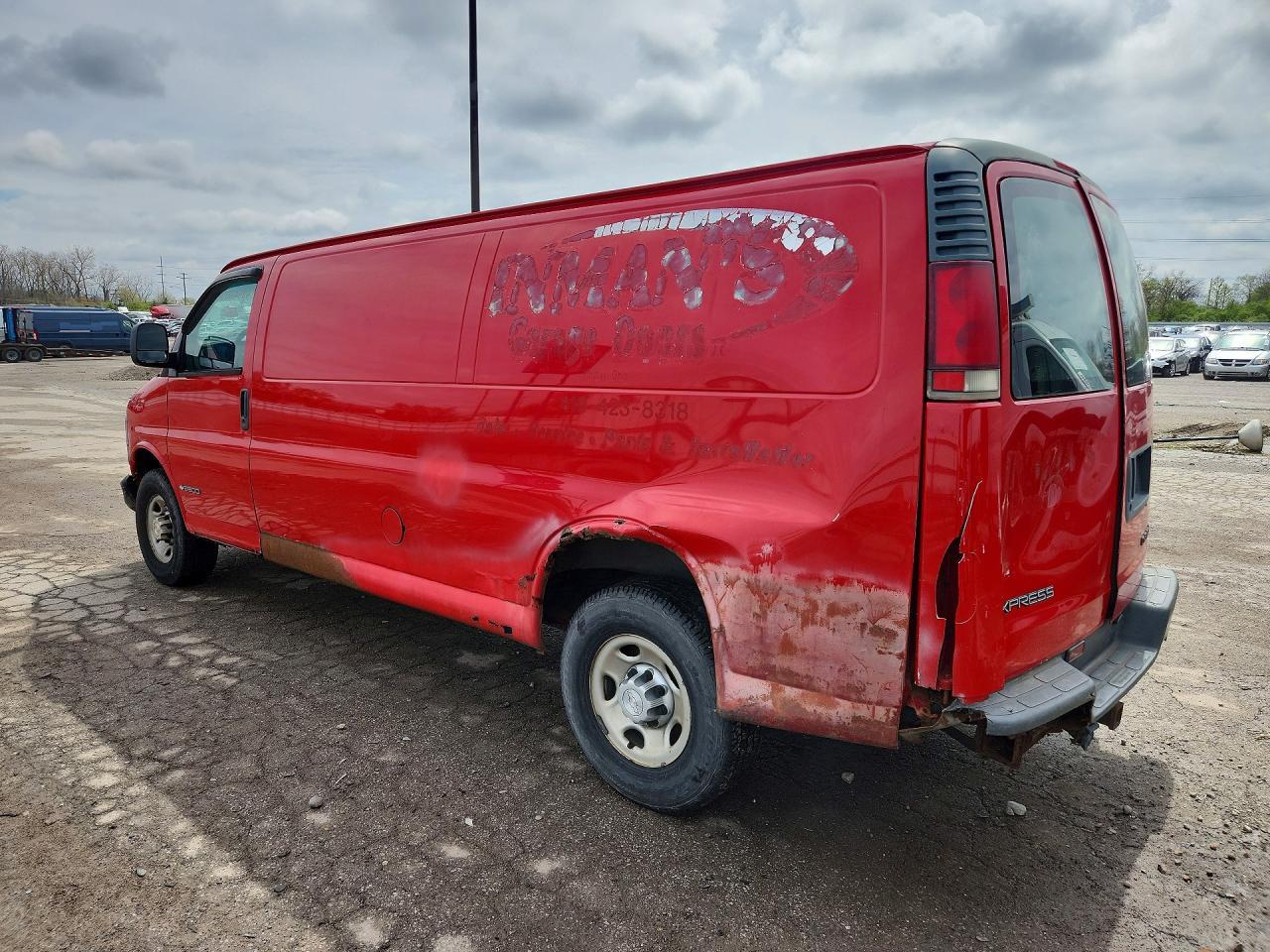 2000 Chev Rolet Express 3500 Delivery Van