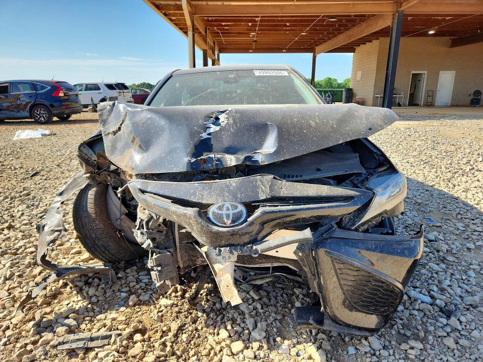 2021 Toyota Camry se Nightshade
