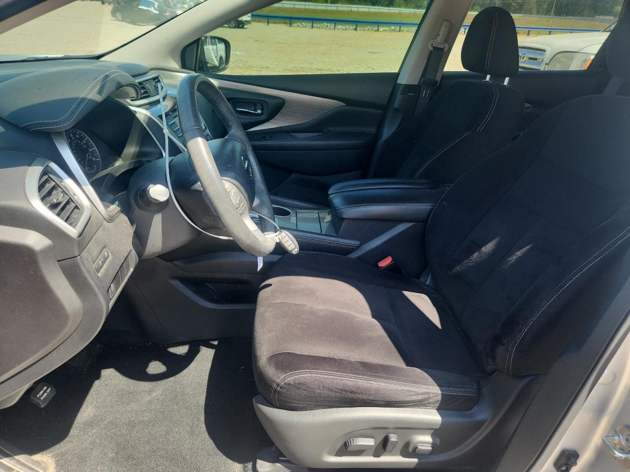 2017 Nissan Murano sv