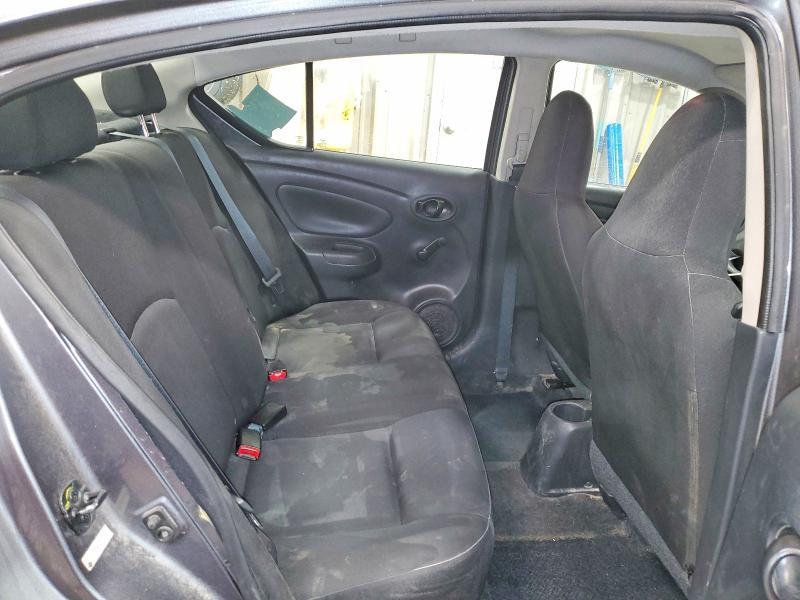 2017 Nissan Versa 1.6 s