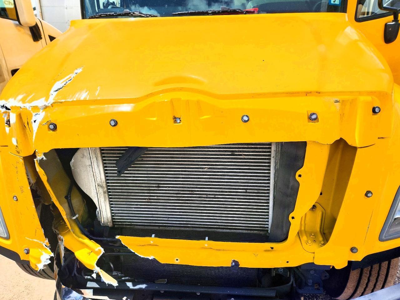 2023 Hino L6 BOX Truck
