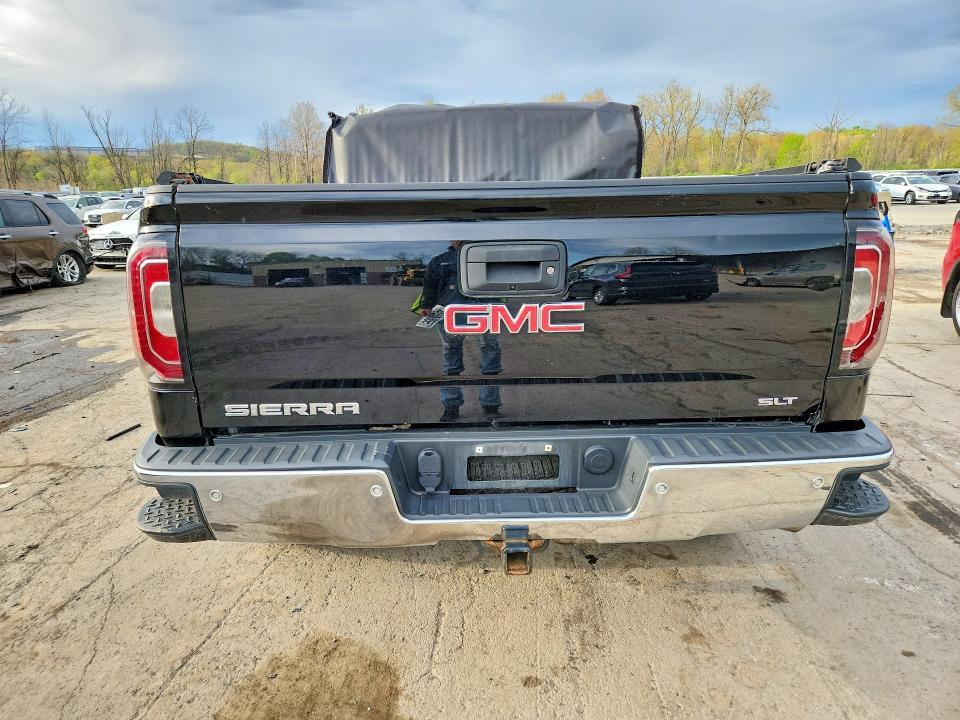 2018 GMC Sierra K1500 SLT