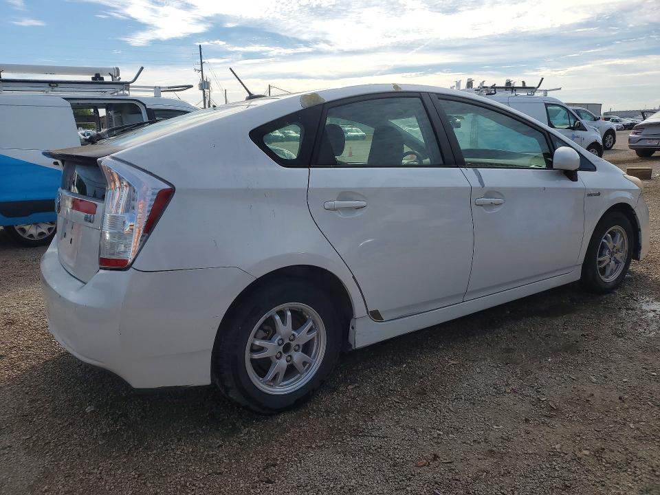 2010 Toyota Prius ii