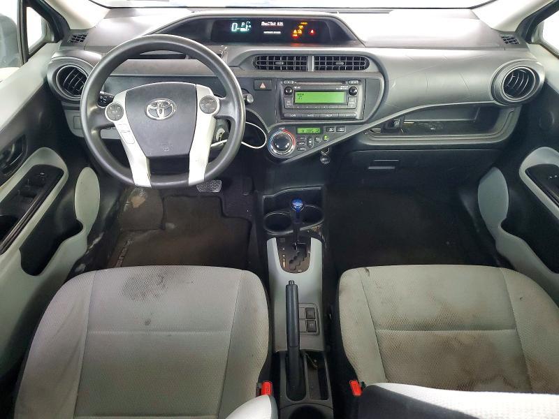 2014 Toyota Prius c one