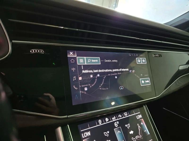 2020 Audi Q7 Premium Plus