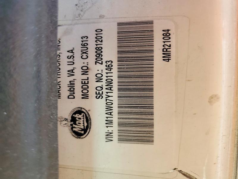 2010 Mack Cxu613 Semi Truck