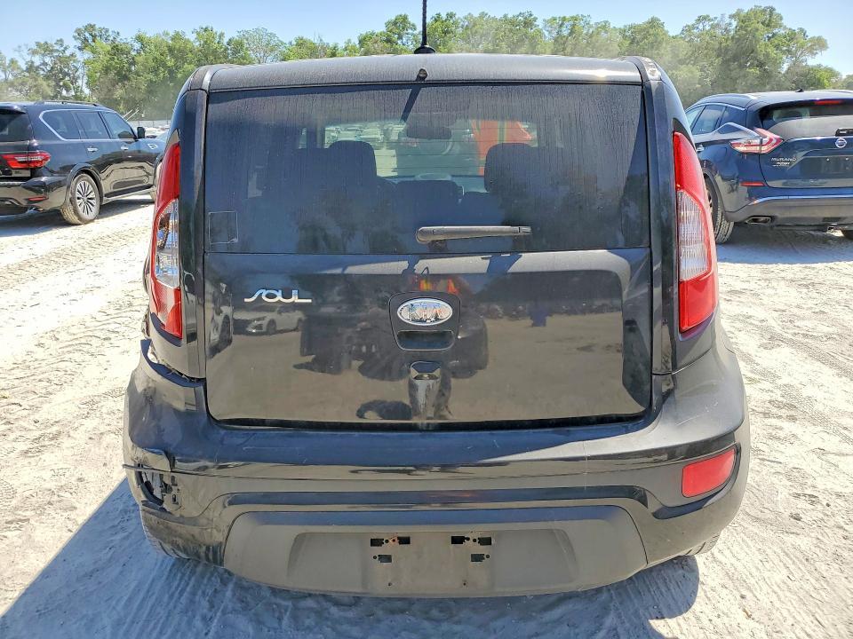 2012 KIA Soul +