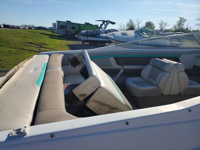 1994 Four Winds Boat