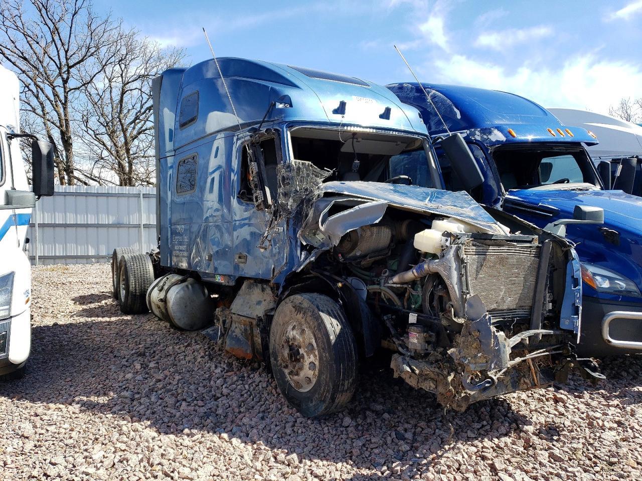 2023 Volv O VNL Semi Truck