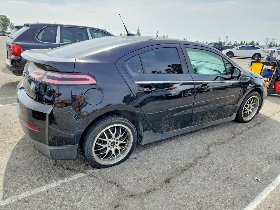 2012 Chev Volt