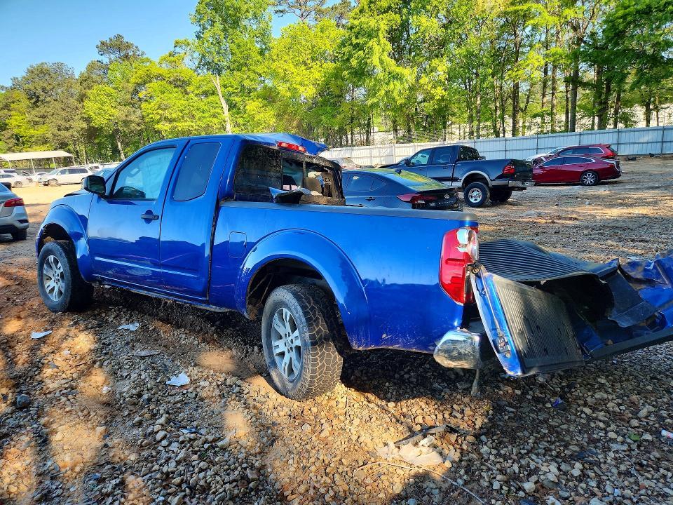 2013 Nissan Frontier sv V6