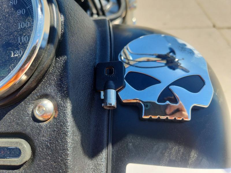 2006 Harley-Davidson Fxdbi