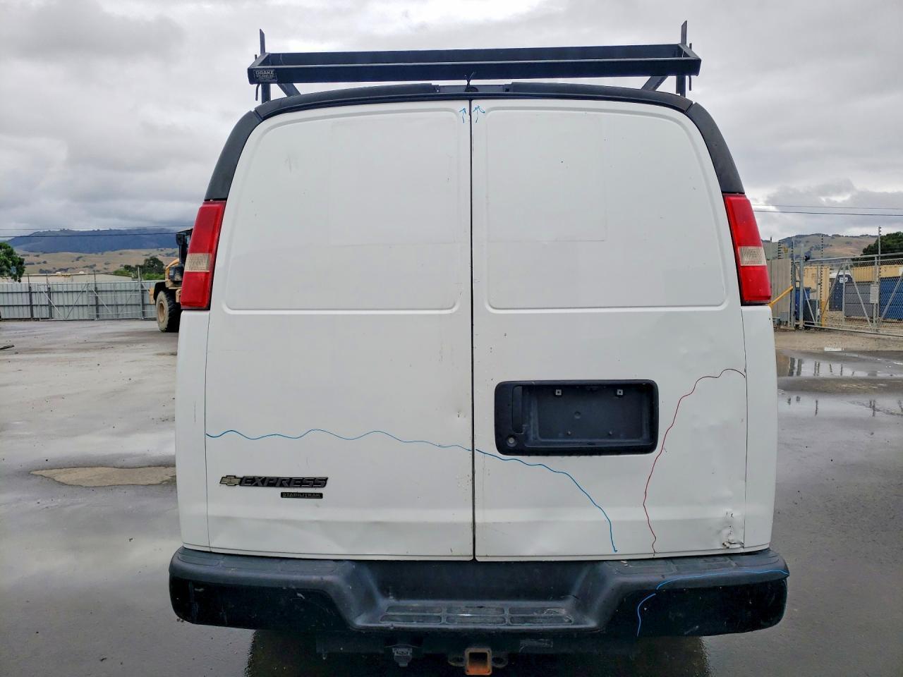 2016 Chev Rolet Express 2500 Cargo Delivery Van