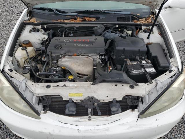 2004 Toyota Camry xle