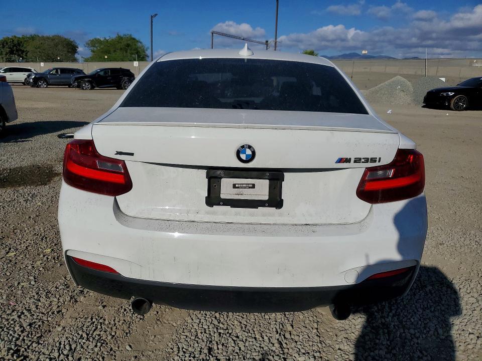 2015 BMW M235xi