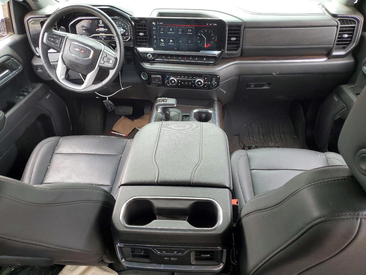 2023 GMC Sierra K1500 SLT