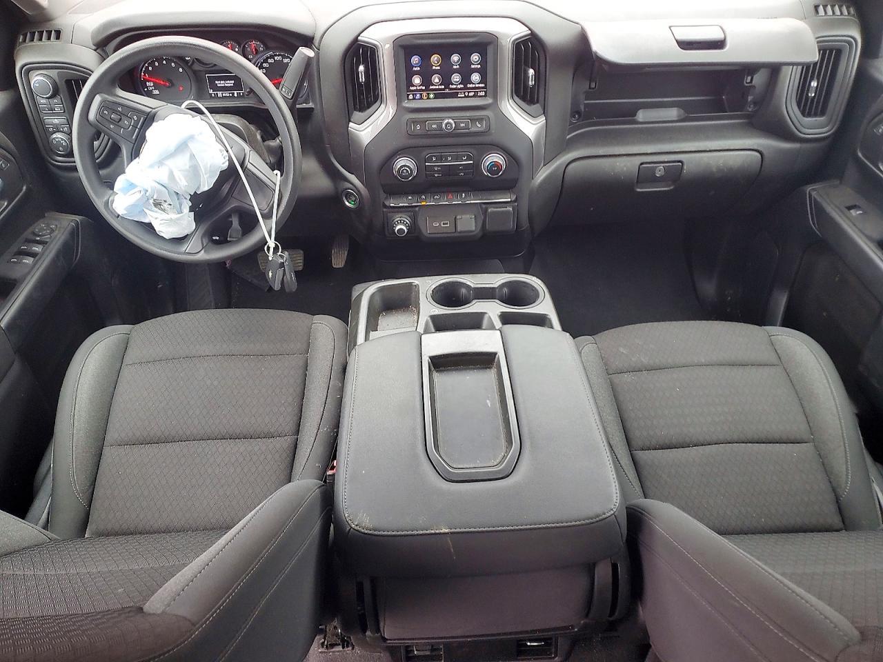 2022 Chevrolet Silverado K1500 Custom