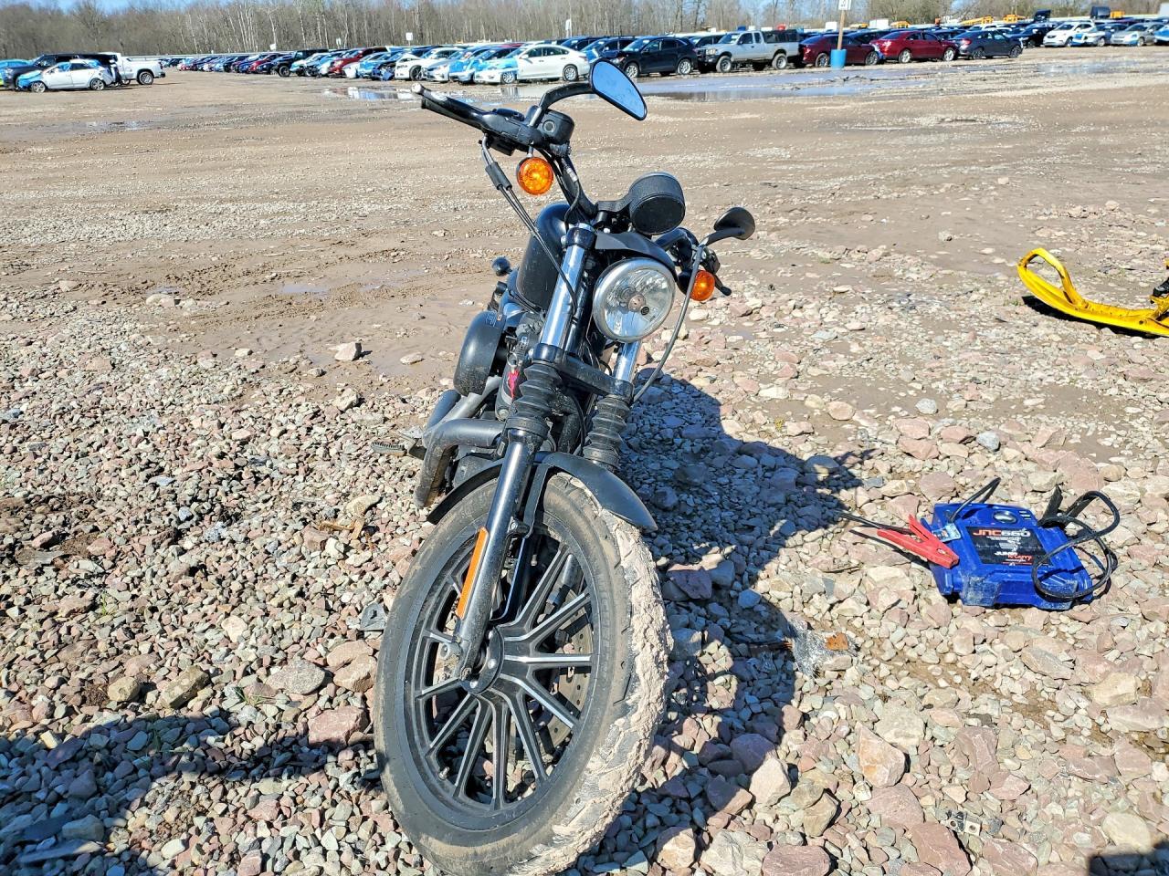 2015 Harley-Davidson XL883 Iron 883