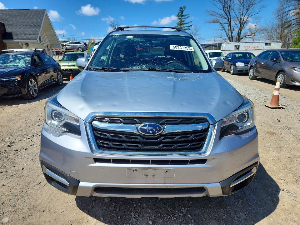 2017 Subaru Forester 2.5i Touring