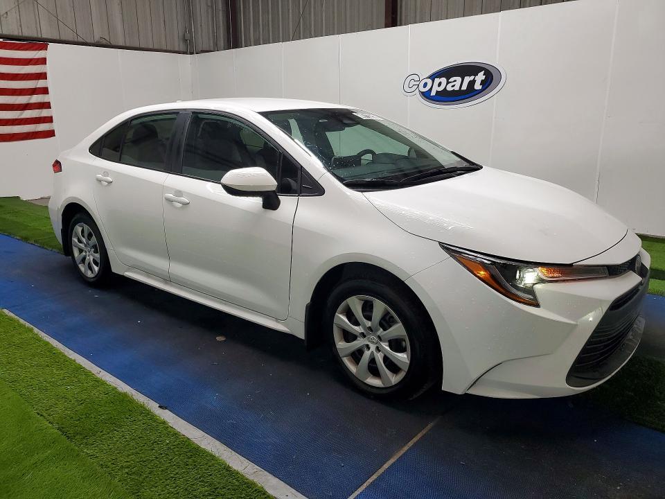 2026 Toyota Corolla le