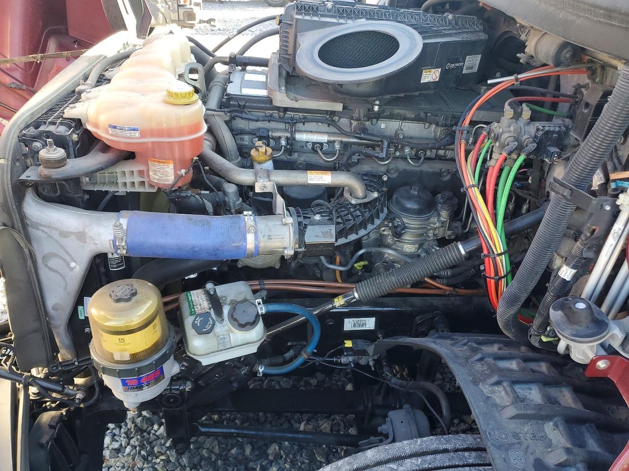 2020 Freigliner 2020 Freightliner Cascadia 126 Semi Truck