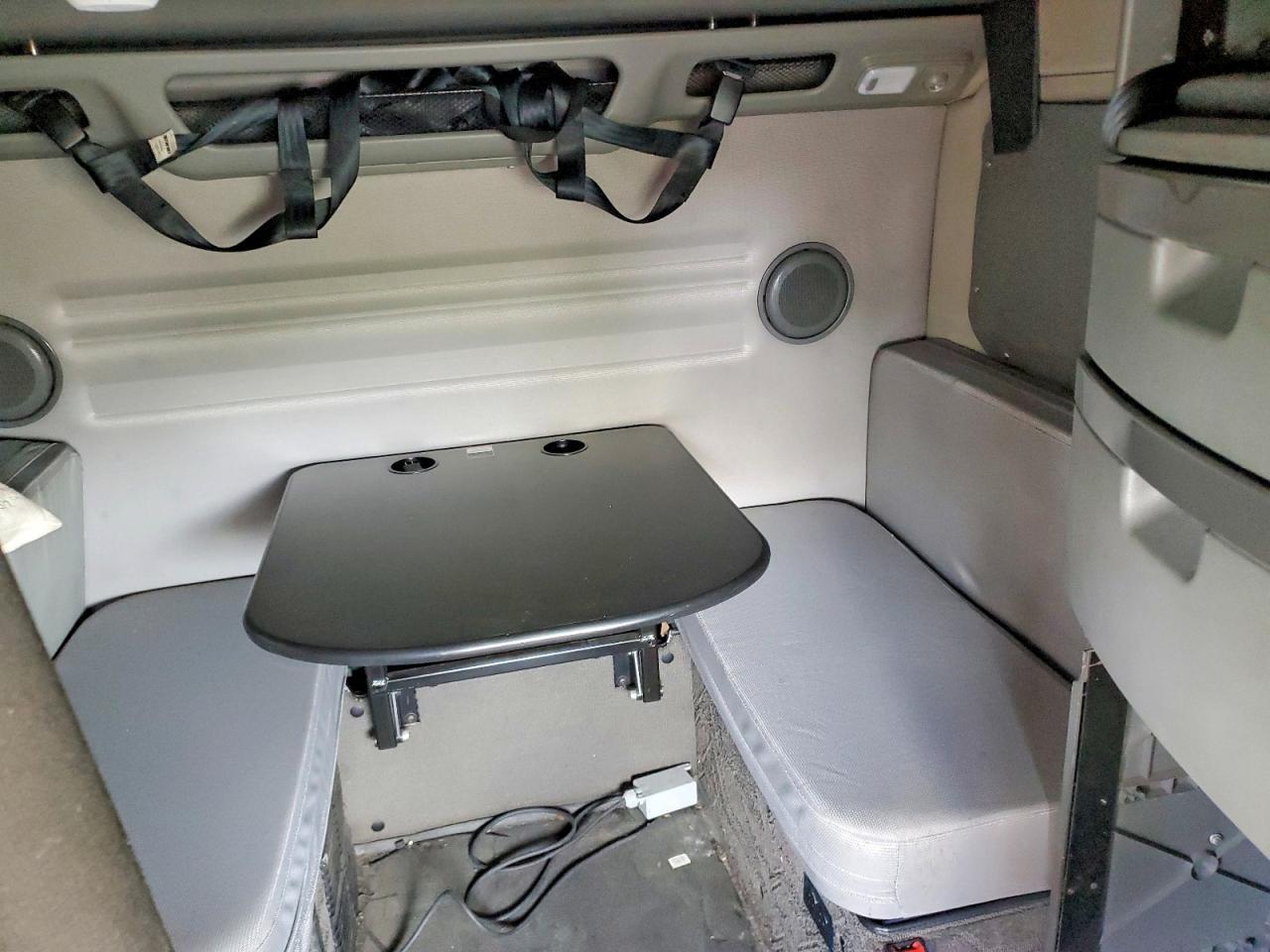 2019 Volv Recreational Vehicle (RV)
