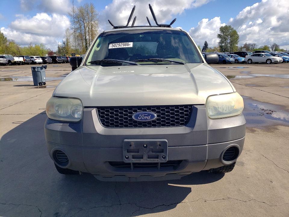 2005 Ford Escape xls