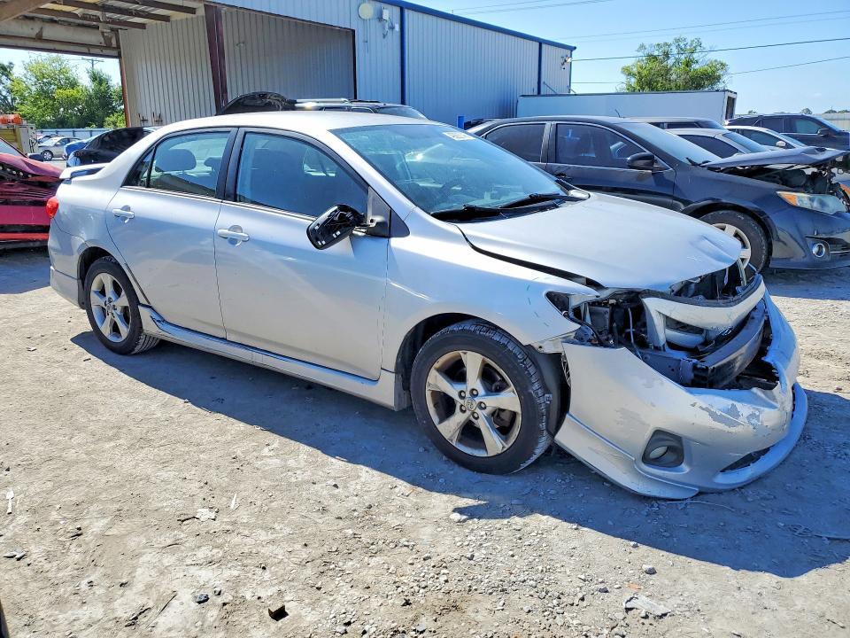2013 Toyota Corolla s