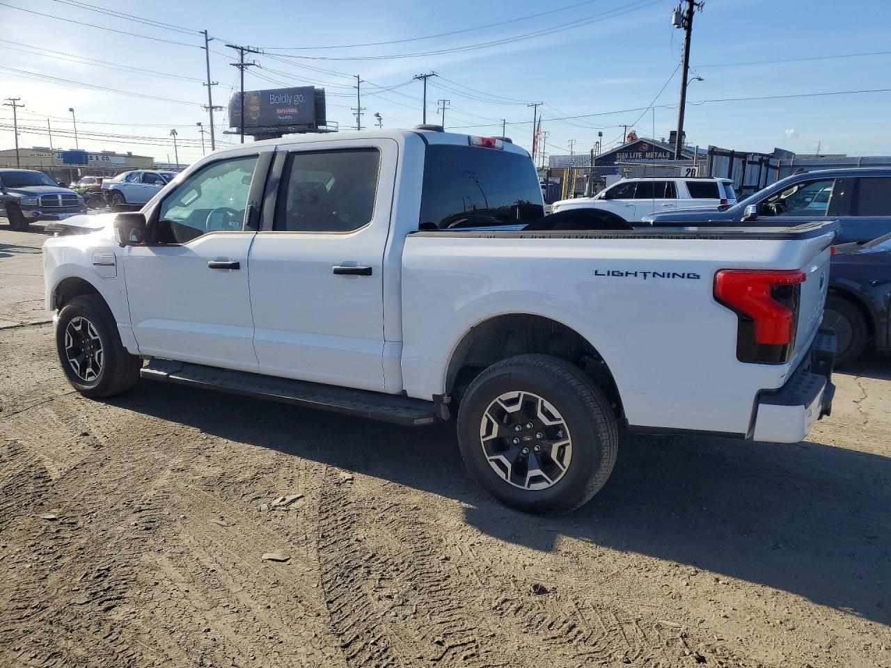 2023 Ford F150 Lightning PRO