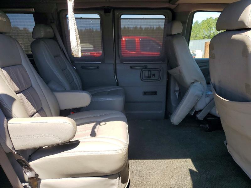2005 GMC Savana rv G1500