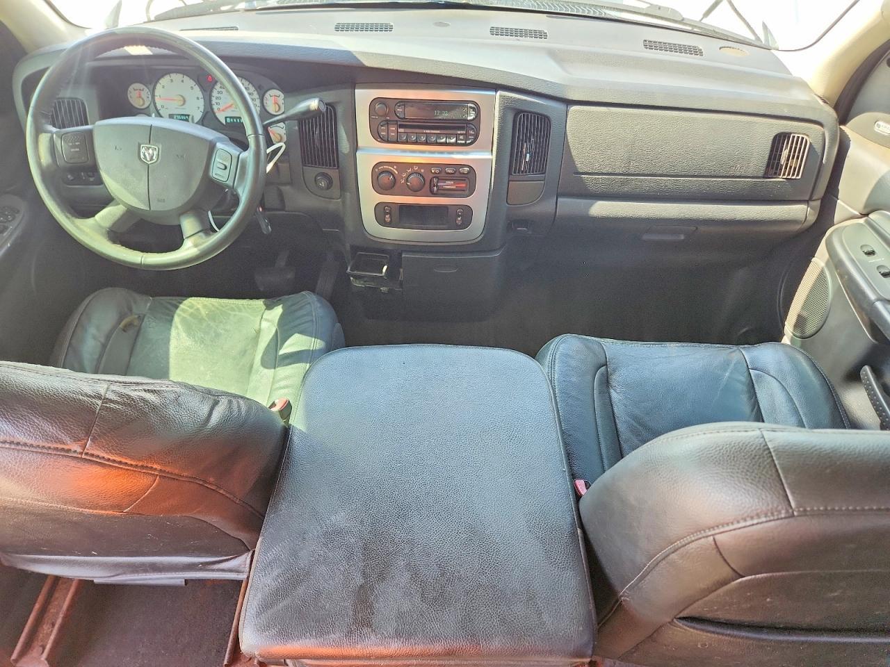 2005 Dodge RAM 1500 ST