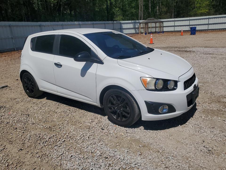 2012 Chevrolet Sonic lt
