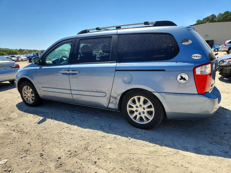 2007 KIA Sedona Base