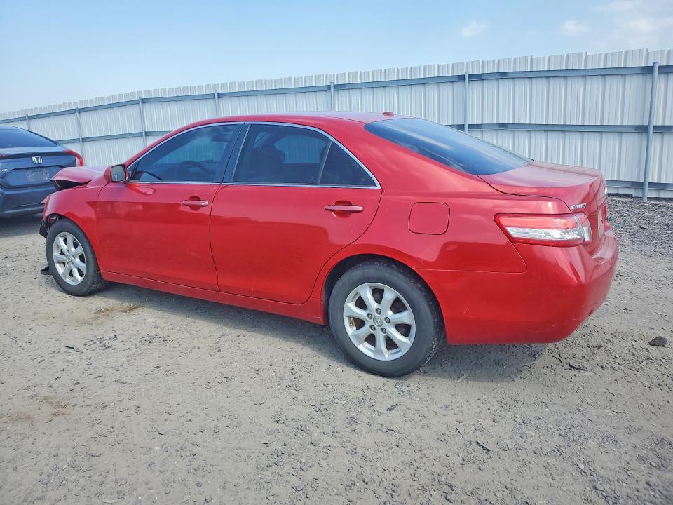 2011 Toyota Camry le