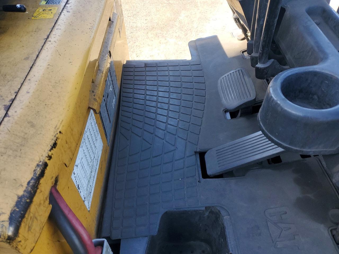 2002 Caterillar 2002 Caterpillar Forklift