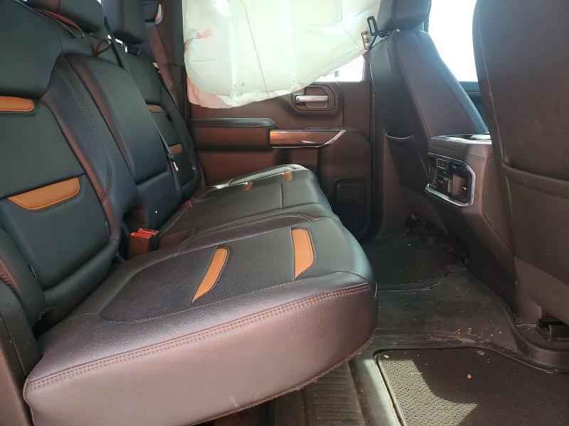 2021 GMC Sierra K1500 AT4