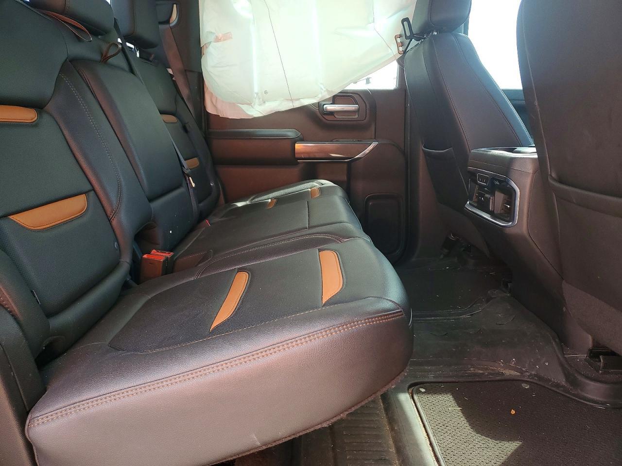 2021 GMC Sierra K1500 AT4