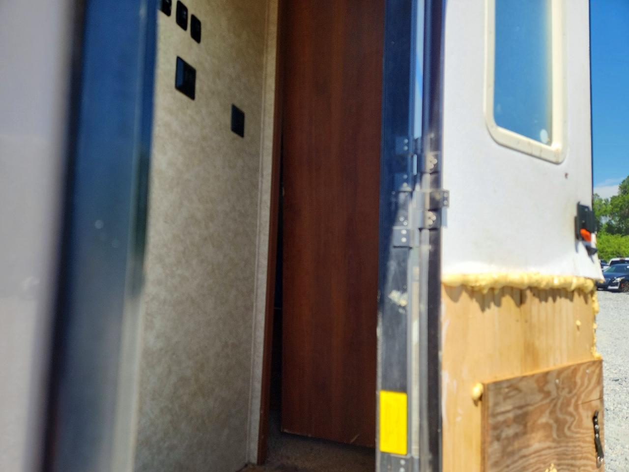 2014 Foresriver 2014 Forest River Lacrosse Camper