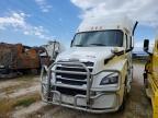 2019 Freigliner 2019 Freightliner Cascadia 1-Semi Truck