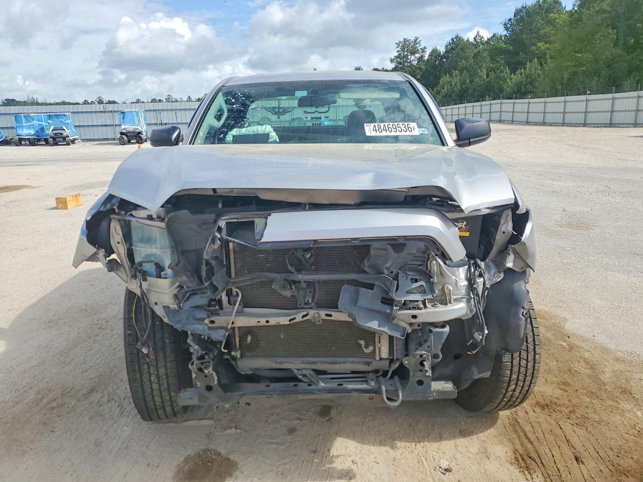 2016 Toyota Tacoma SR