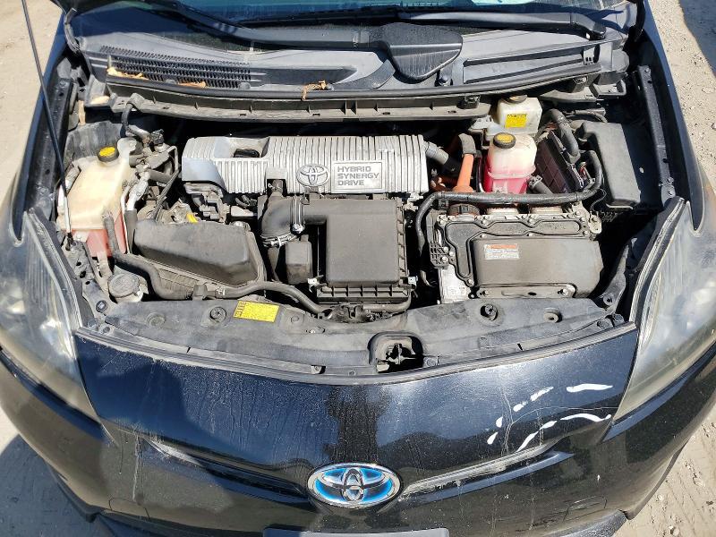 2013 Toyota Prius two