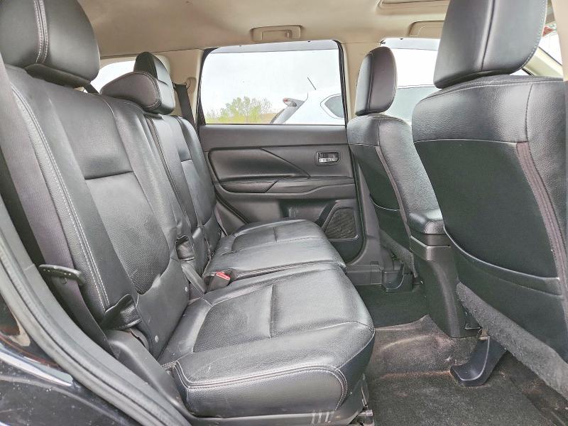 2014 Mitsubishi Outlander se