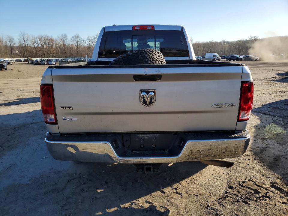 2013 Dodge Ram 1500 slt