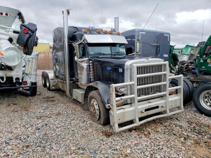 2007 Peterbilt 379 Semi Truck