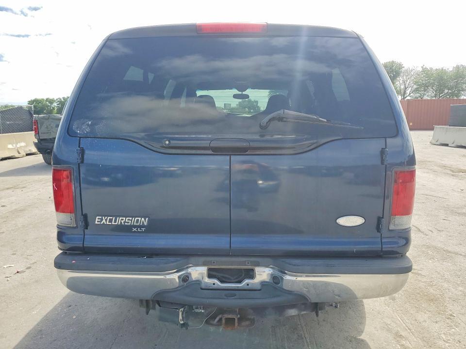 2003 Ford Excursion xlt
