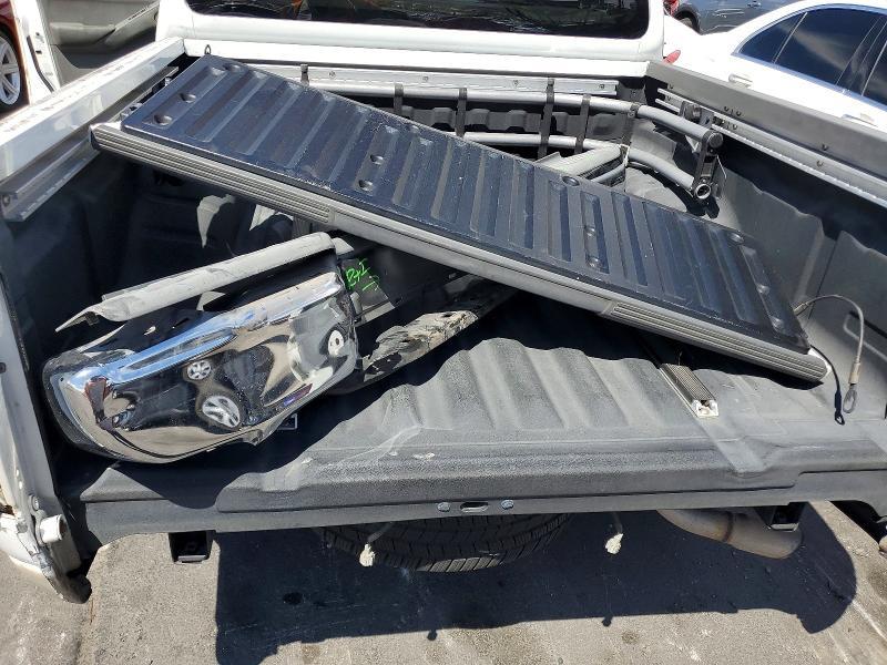 2008 Nissan Frontier SE V6