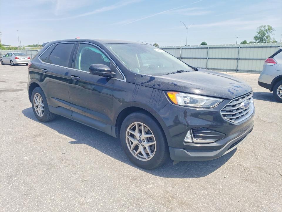 2021 Ford Edge sel