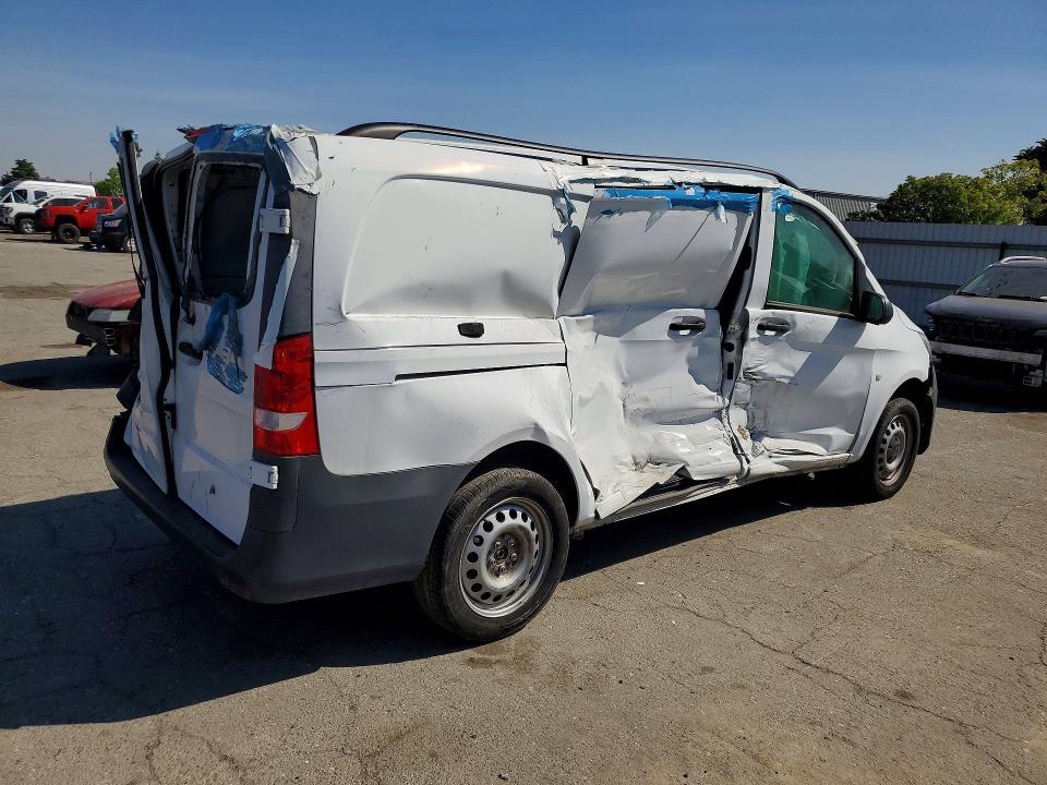 2018 Mercedes-Benz Metris