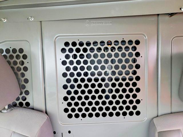 2019 Niss Nv 2500 sv